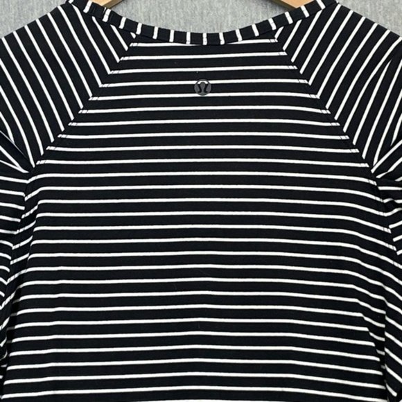 Lululemon Black White Striped Long Sleeve Top - Picture 6 of 7